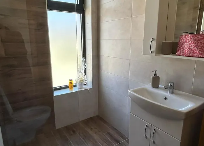 Nina アパート ソコバニャ