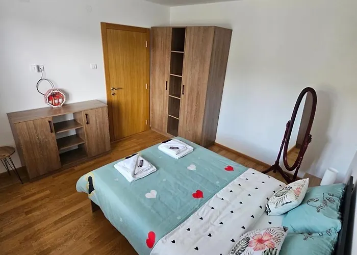 アパート Nina ソコバニャ